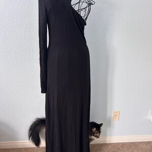Elegant Black Maxi Dress